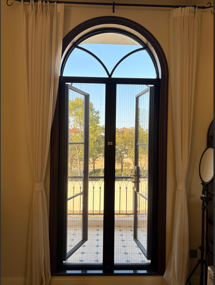 奉賢碧海金沙別墅必看！韋柏紗門紗窗，海景墅居無擾方案及時(shí)預(yù)約